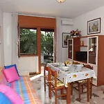Apartamento In 24609 *